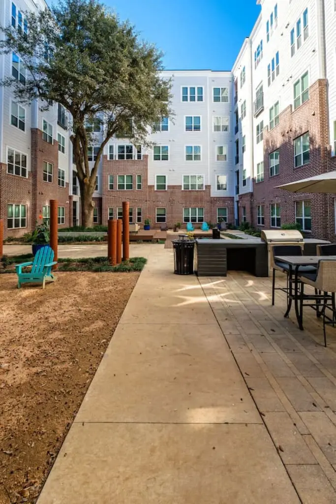 72903 393406 3kWtaPyarQH00mIrU 5xANiD6b0Hi1kvkD7uJQ6tBS4 682c61065d222.jpg